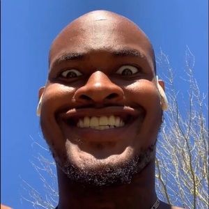 Meet your Posher, Abdoulaye